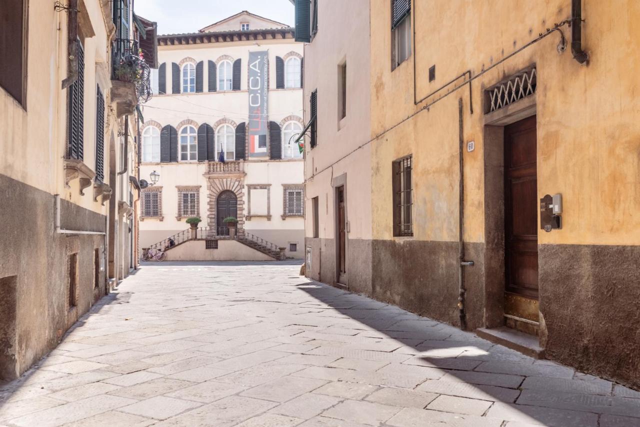Le Antiche Mura Lucca Luaran gambar